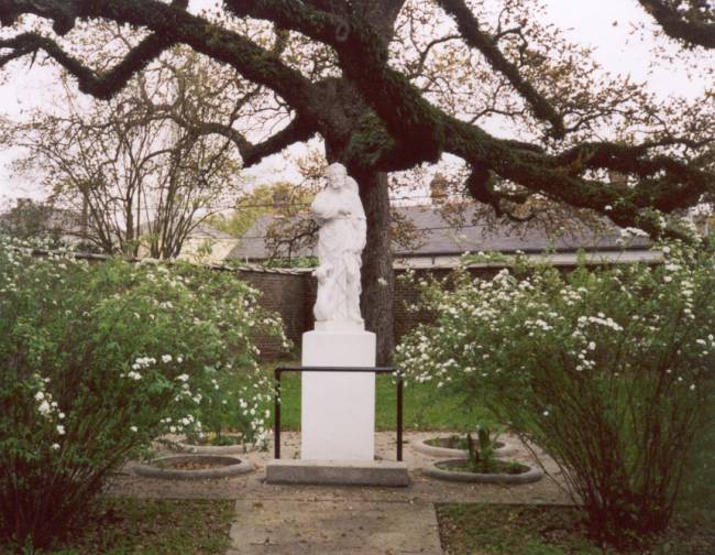 St. Rock statue,  straight